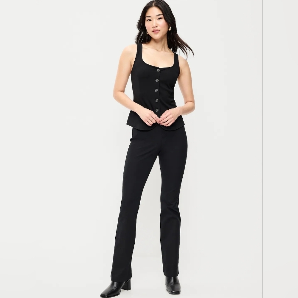OLD NAVY High Waisted Pixie Flare Pants Black Size 4 PETITE $50 NWT Work Casual